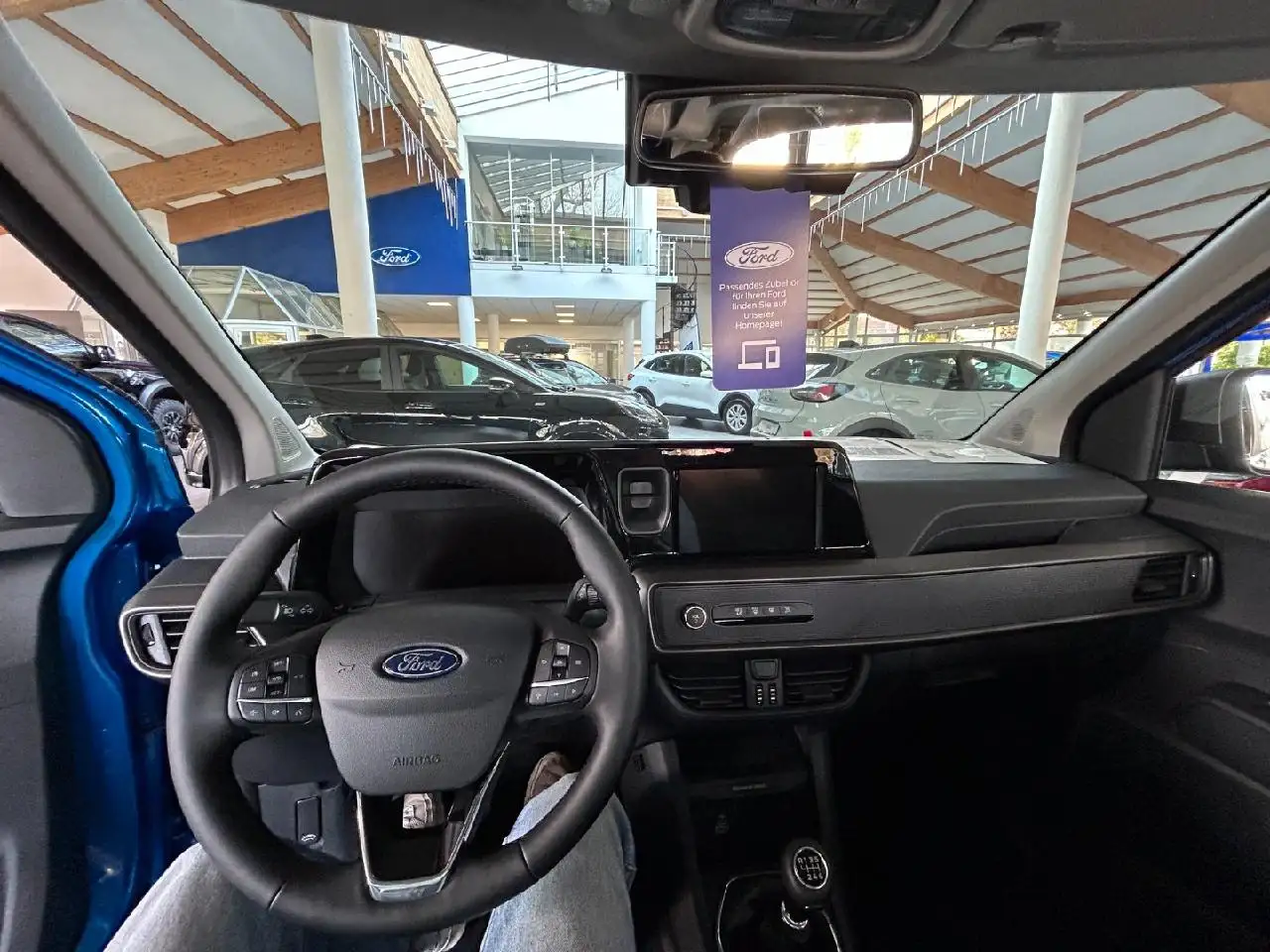 Ford Tourneo Courier Trend — Galerie du véhicule 5