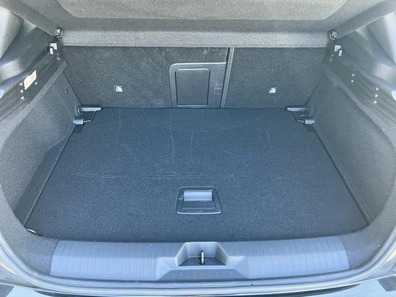 Opel Astra 1.2 Turbo Automatik GS Navi AHK Kamera Sitzheizung — معرض صور السيارة 6