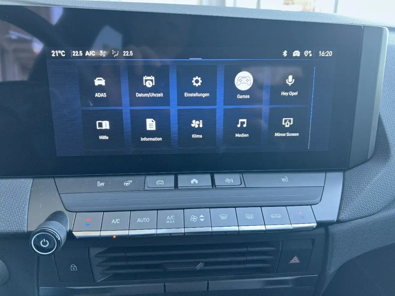 Opel Astra 1.2 Turbo Automatik GS Navi AHK Kamera Sitzheizung — معرض صور السيارة 13