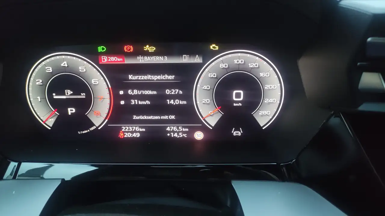 Audi A3 35 TFSI Allstreet LED*AHK*Navi*ACC*RFK*Sportsi — معرض صور السيارة 25