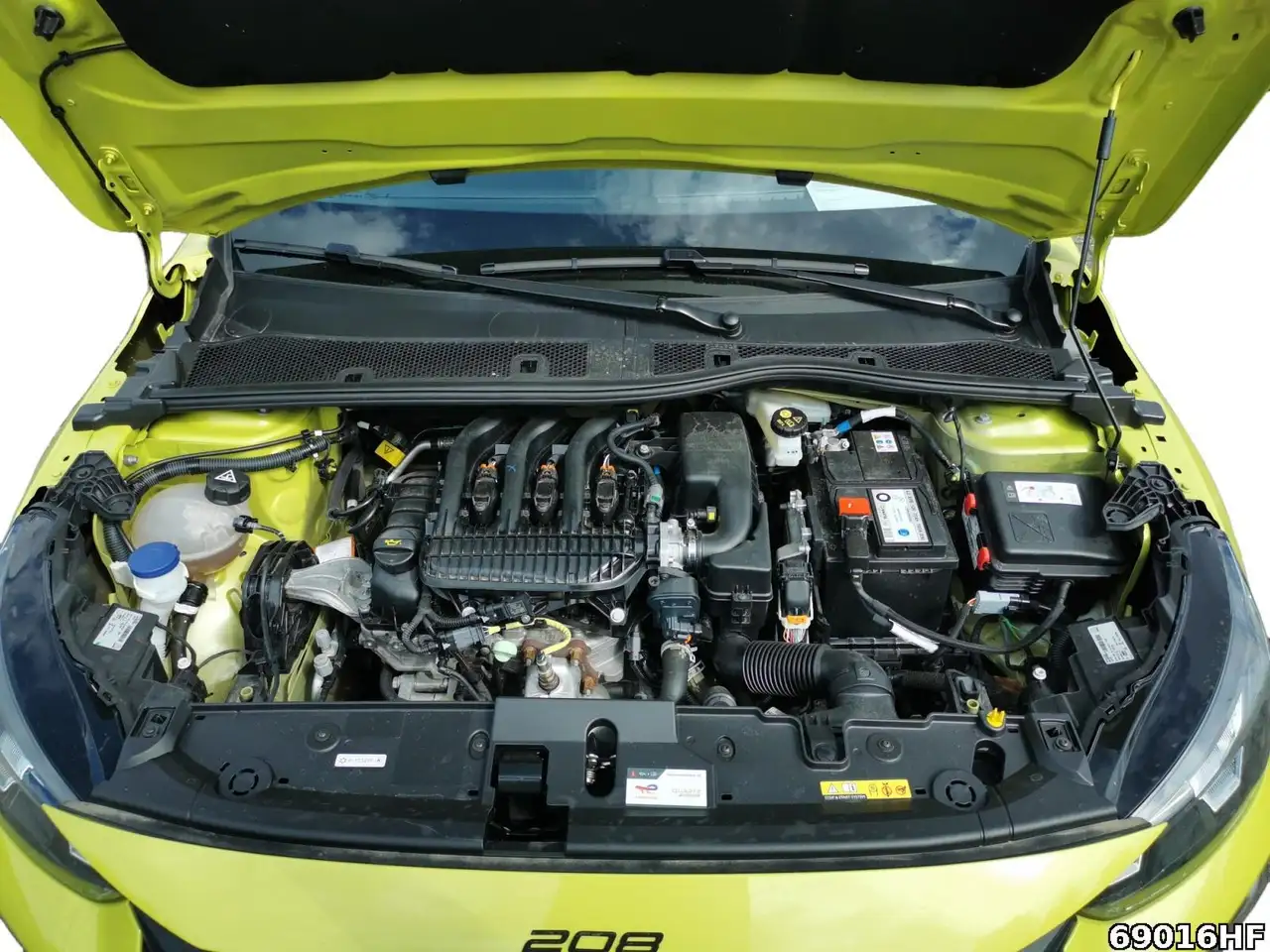 Peugeot 208 active — معرض صور السيارة 7