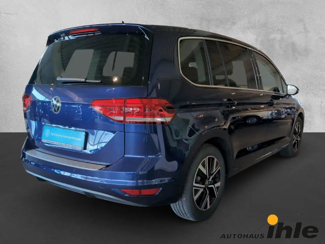 Volkswagen Touran Highline 1,5 TSI DSG R-FAHRKAMERA+MASSAGESITZ+DAB+ — Galerie du véhicule 3