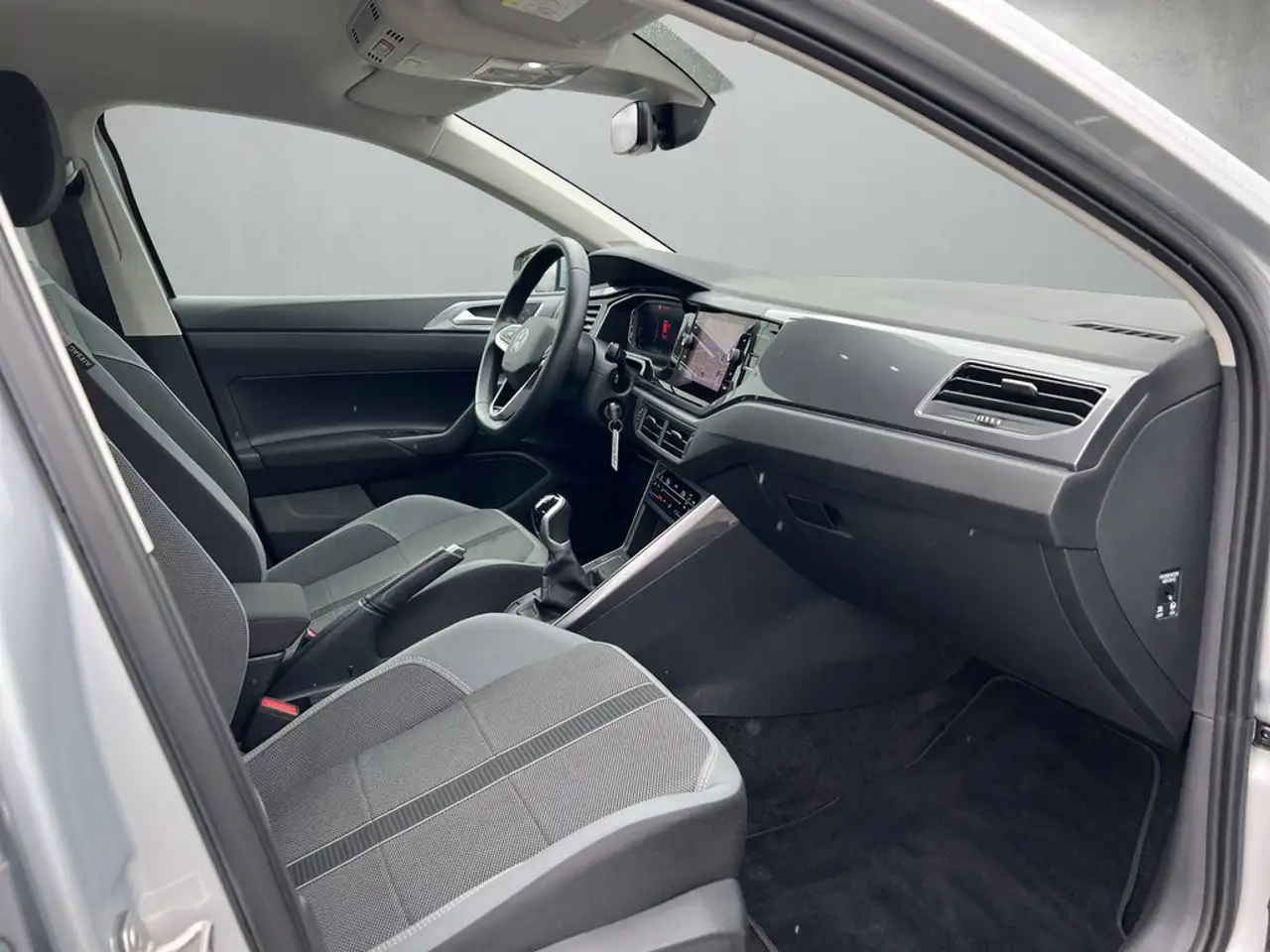 Volkswagen Polo VI 1.0 TSI Style *NAVI*APP-CONNECT* — Galerie du véhicule 14