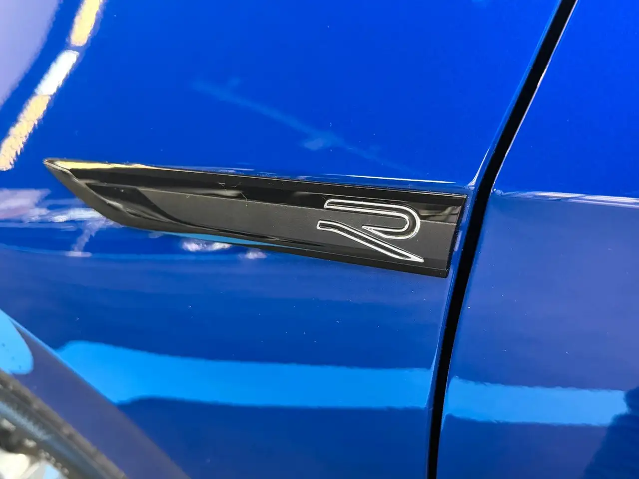 Volkswagen Golf 8DSG R-Line+Navi+AppleCar+LED+ACC+3Zonenkl. — Galería del vehículo 20