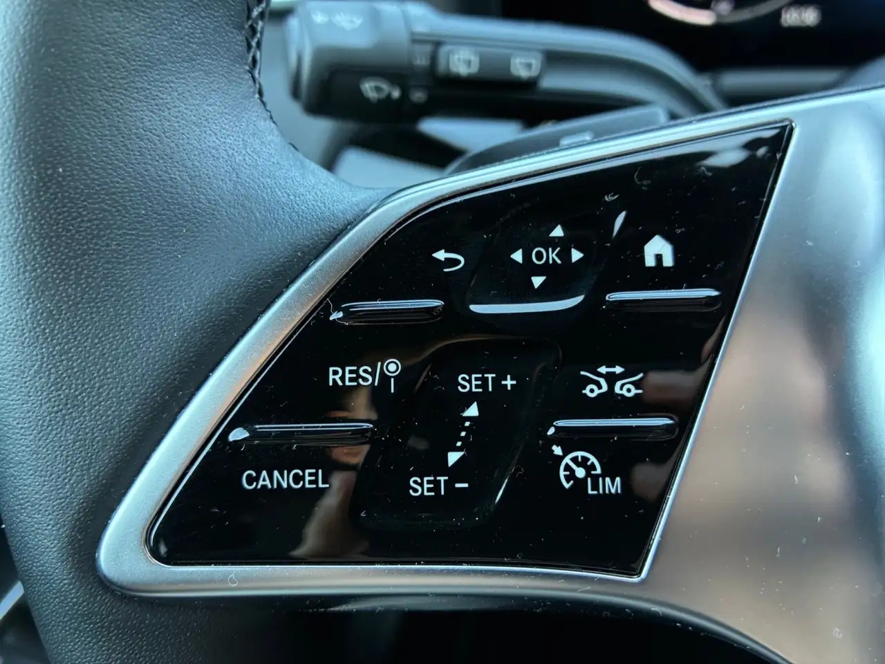 Mercedes-Benz GLA 180 Progressive AHK*LenkradHz*360°*Easy-Pack — Galerie du véhicule 27