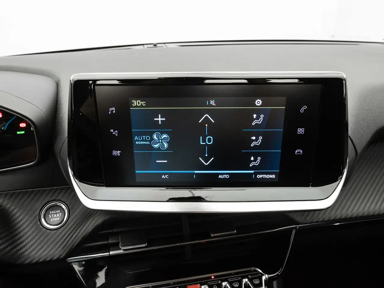 Peugeot 208 Active Eléctrico 136 — معرض صور السيارة 20