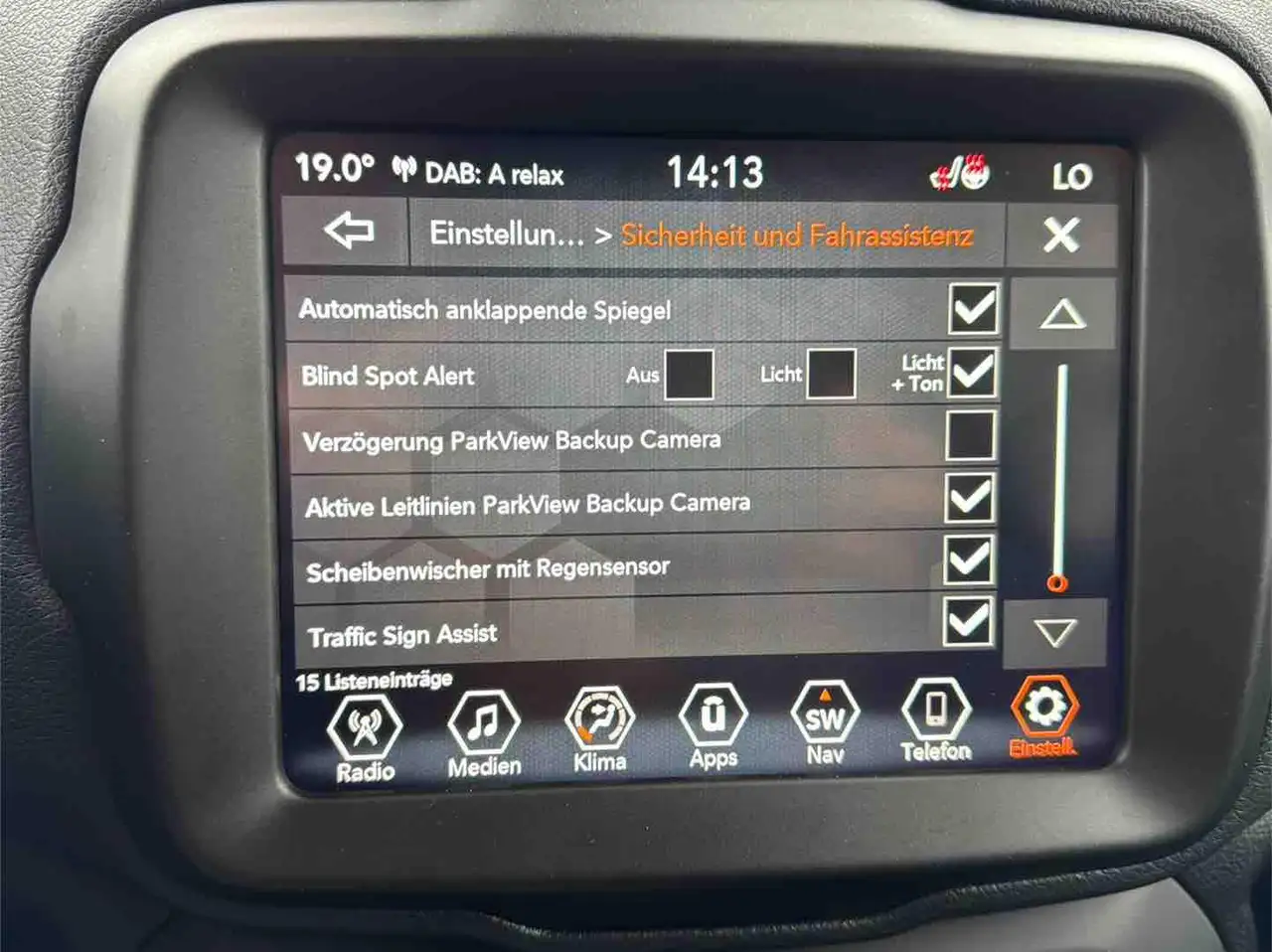 Jeep Renegade Limited Mild-Hybrid Navi Cam SHZ LHZ Android CarPl — Galerie du véhicule 20