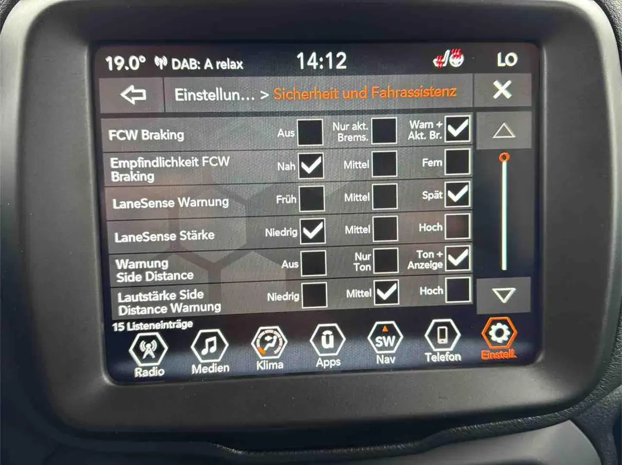 Jeep Renegade Limited Mild-Hybrid Navi Cam SHZ LHZ Android CarPl — Galerie du véhicule 19