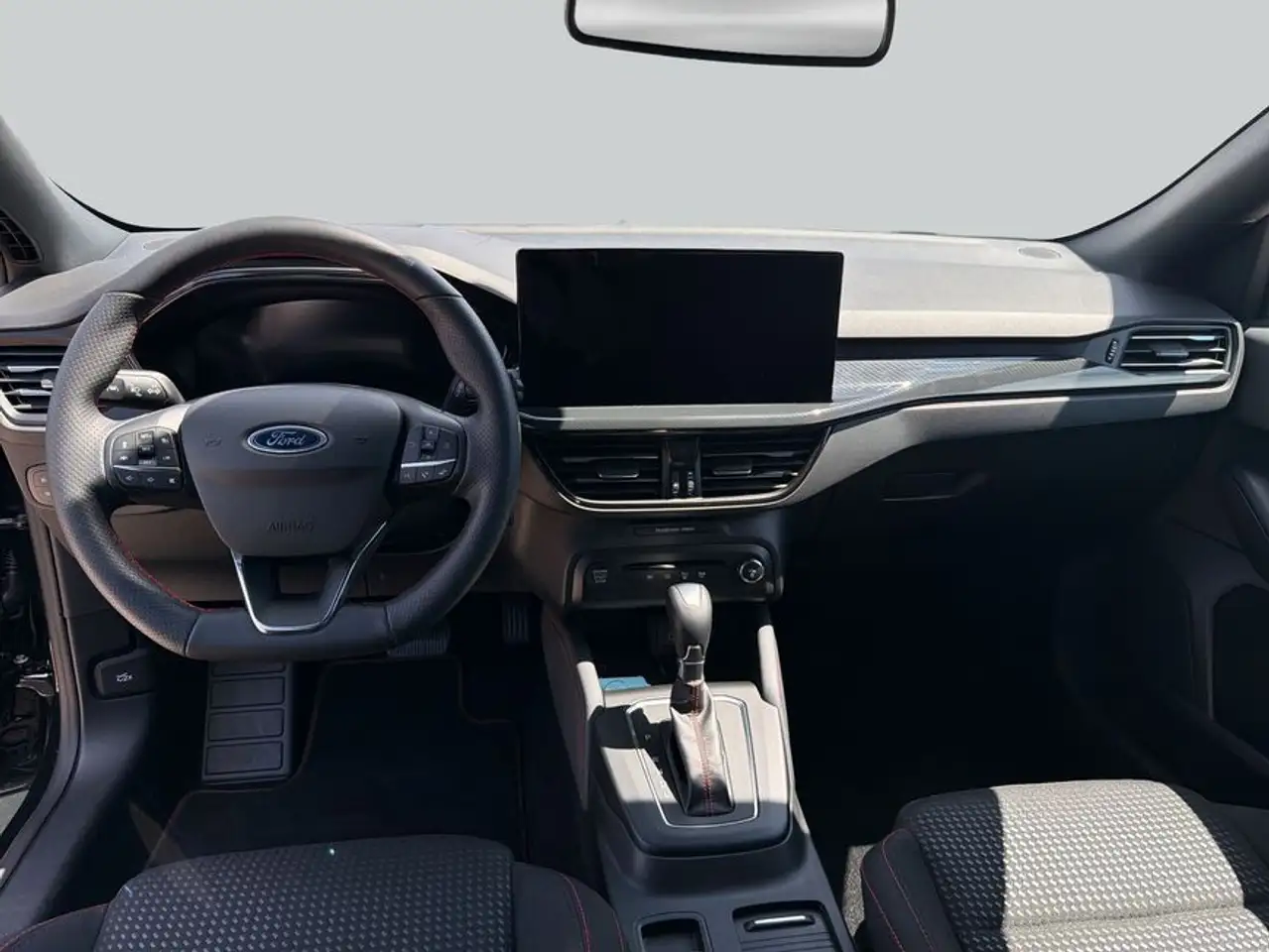 Ford Focus Turnier 1.0 EcoBoost Hybrid Aut. ST-LINE X — Galerie du véhicule 13