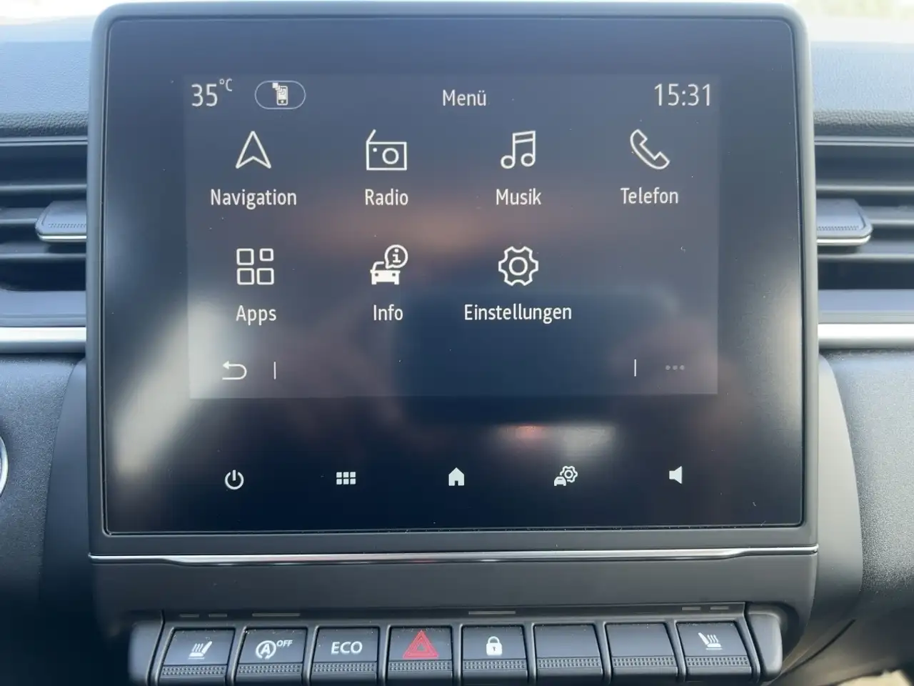 Renault Captur EVOLUTION TCe 140 SITZHEIZUNG — معرض صور السيارة 14