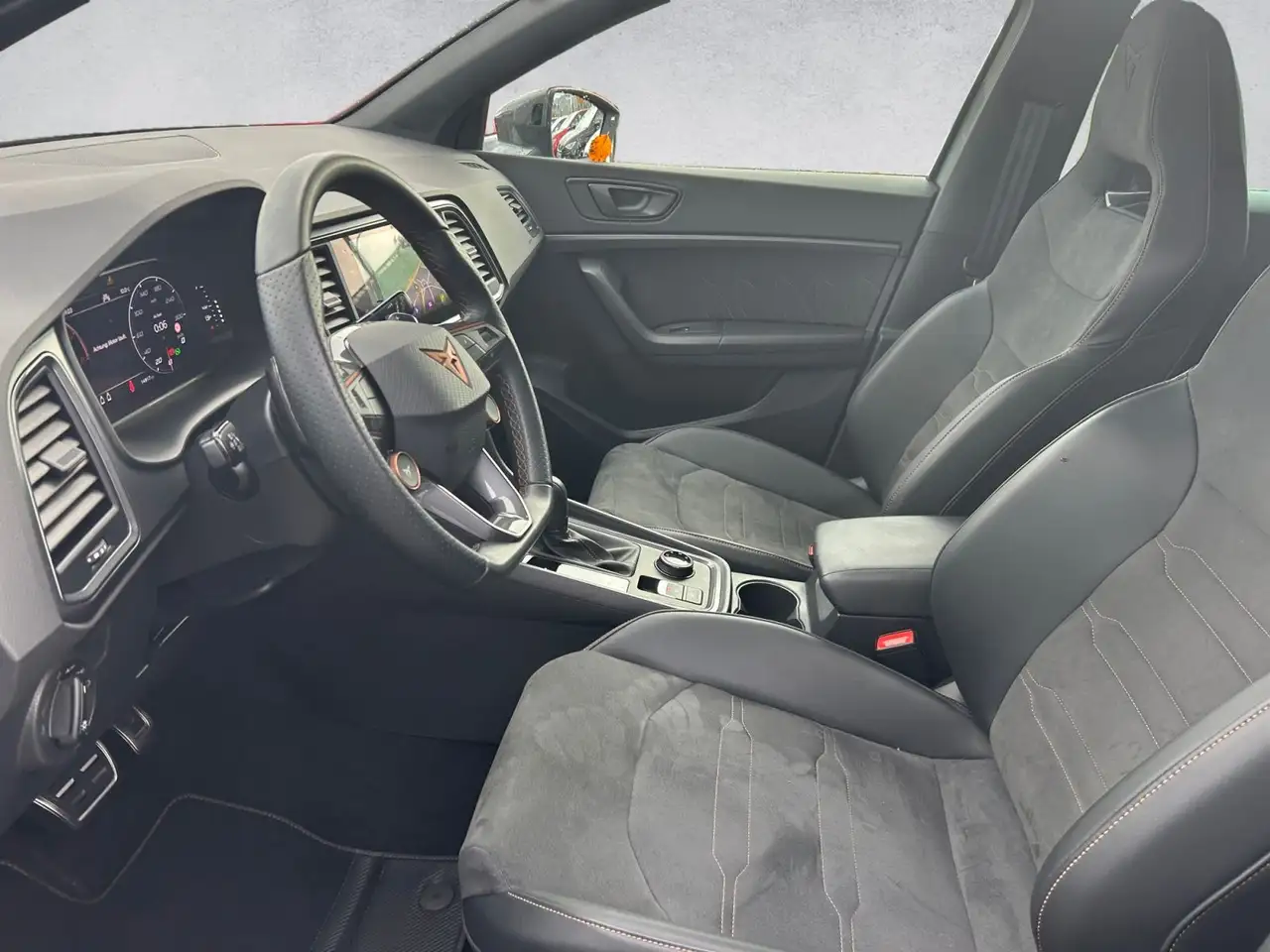 CUPRA Ateca 2.0TSI DSG 190PS 4drive — Galería del vehículo 8
