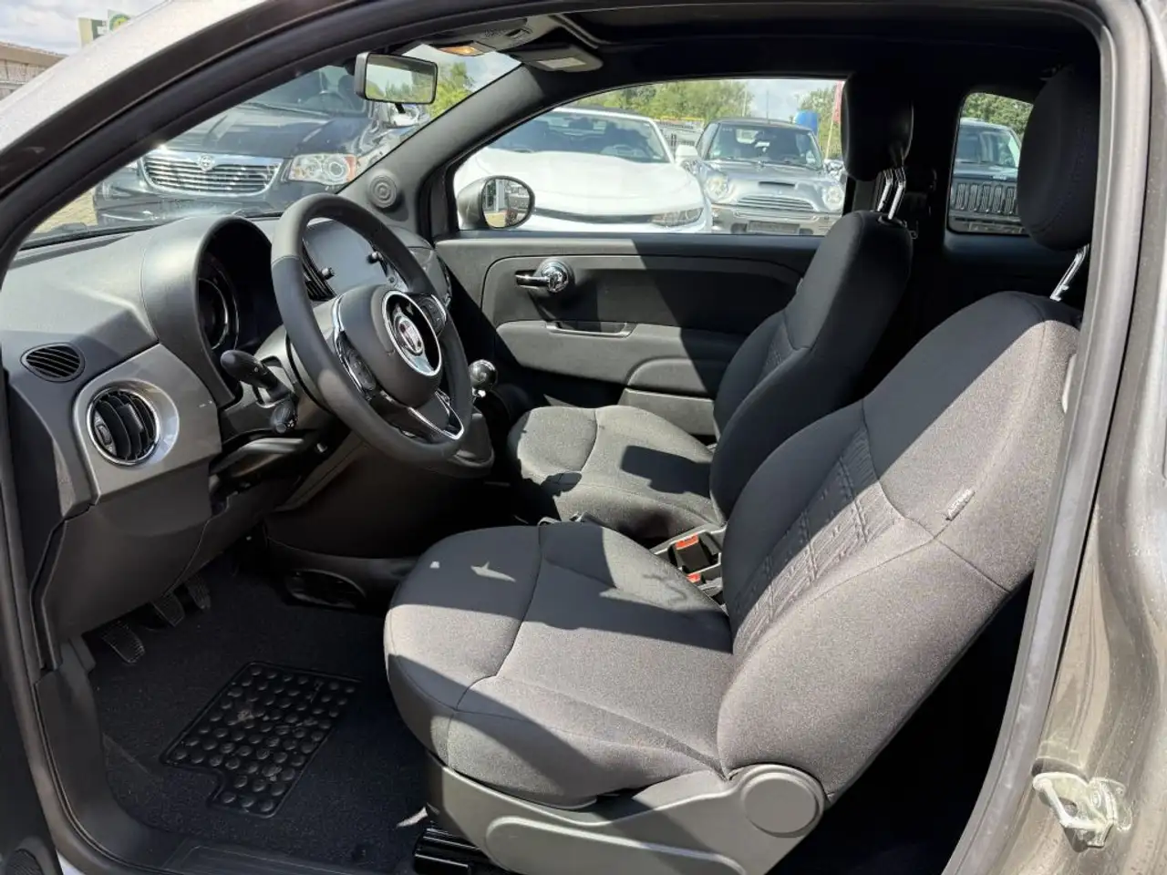 Fiat 500 C 1.0 GSE Hybrid Dolcevita — Galerie du véhicule 10