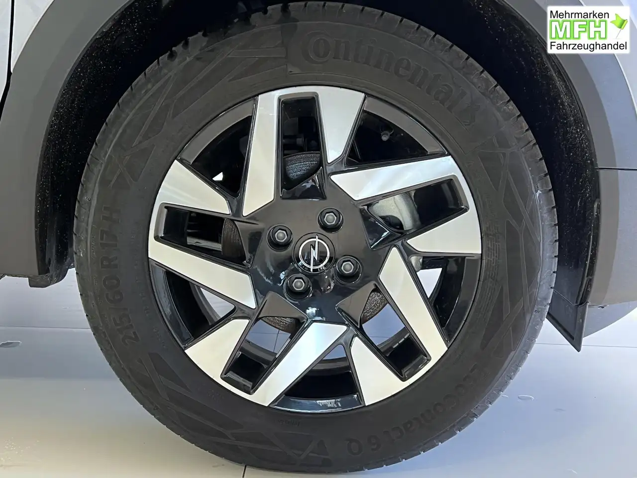 Opel Mokka Elegance 1.2 100 kW (136 PS) Klimaautomatik, Si... — معرض صور السيارة 25
