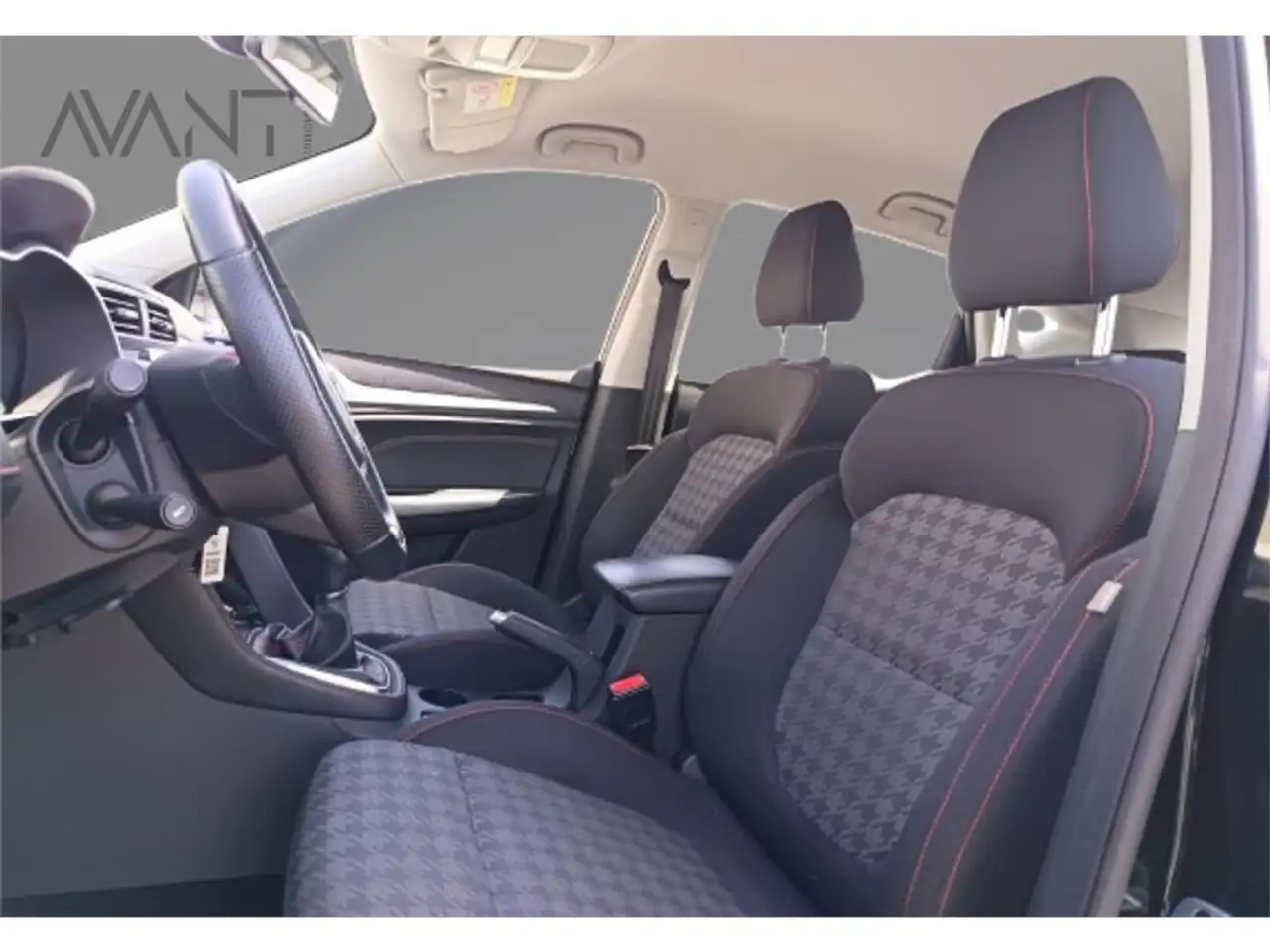 MG ZS 1.5 Comfort — معرض صور السيارة 14