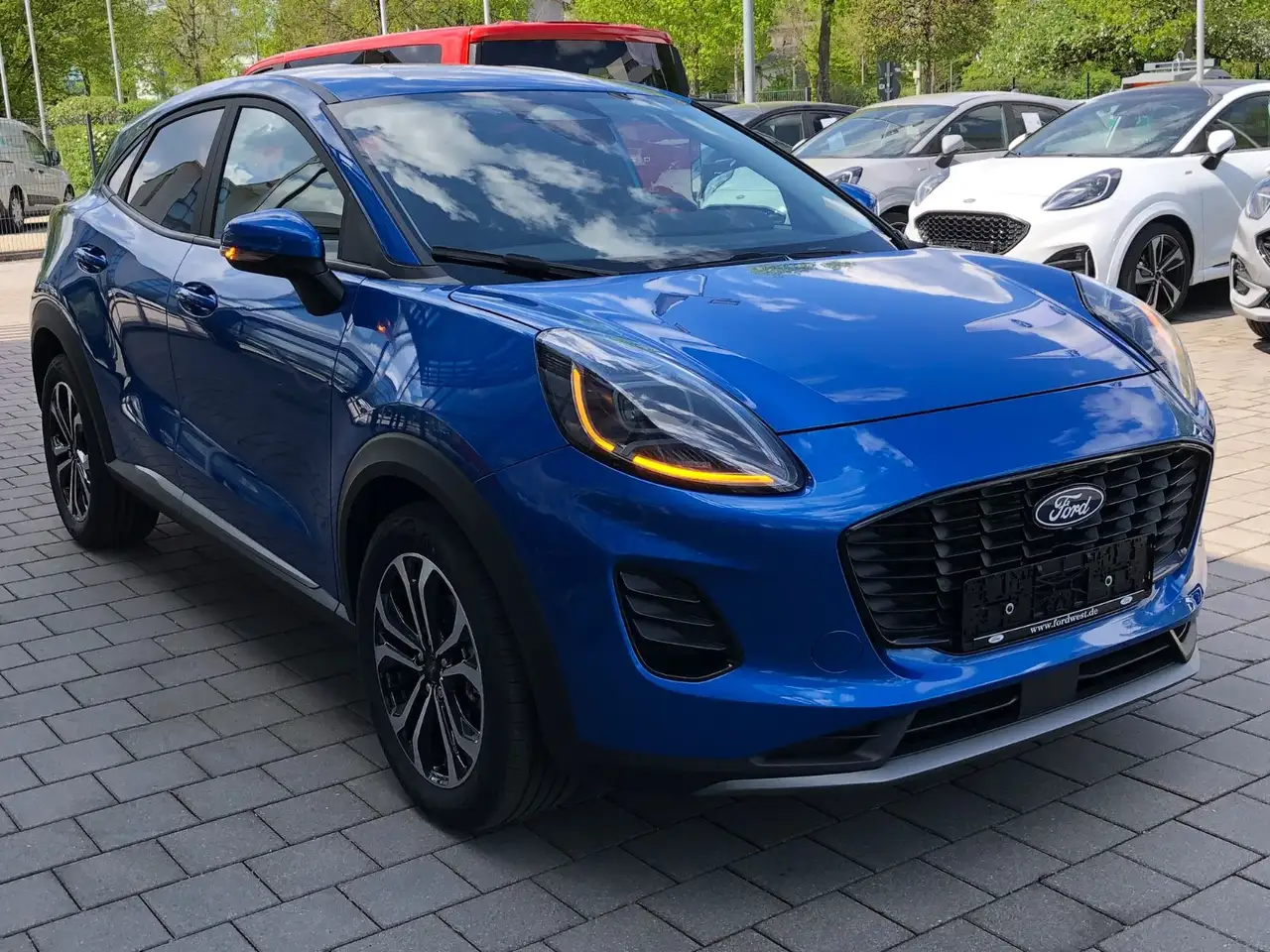Ford Puma 815 Puma 1.0 EcoBoost Hybrid Automatik Titanium — معرض صور السيارة 5