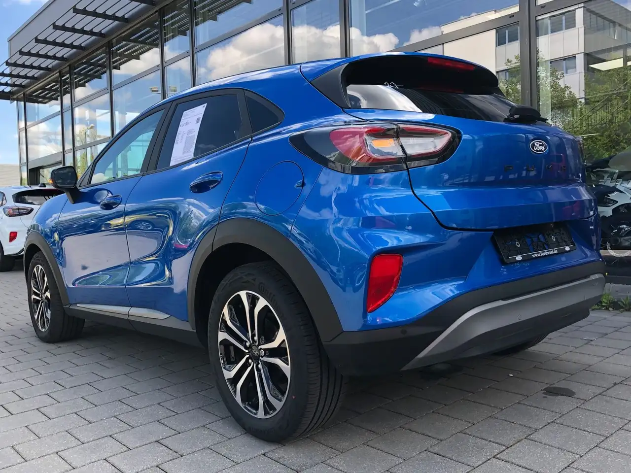 Ford Puma 815 Puma 1.0 EcoBoost Hybrid Automatik Titanium — معرض صور السيارة 6