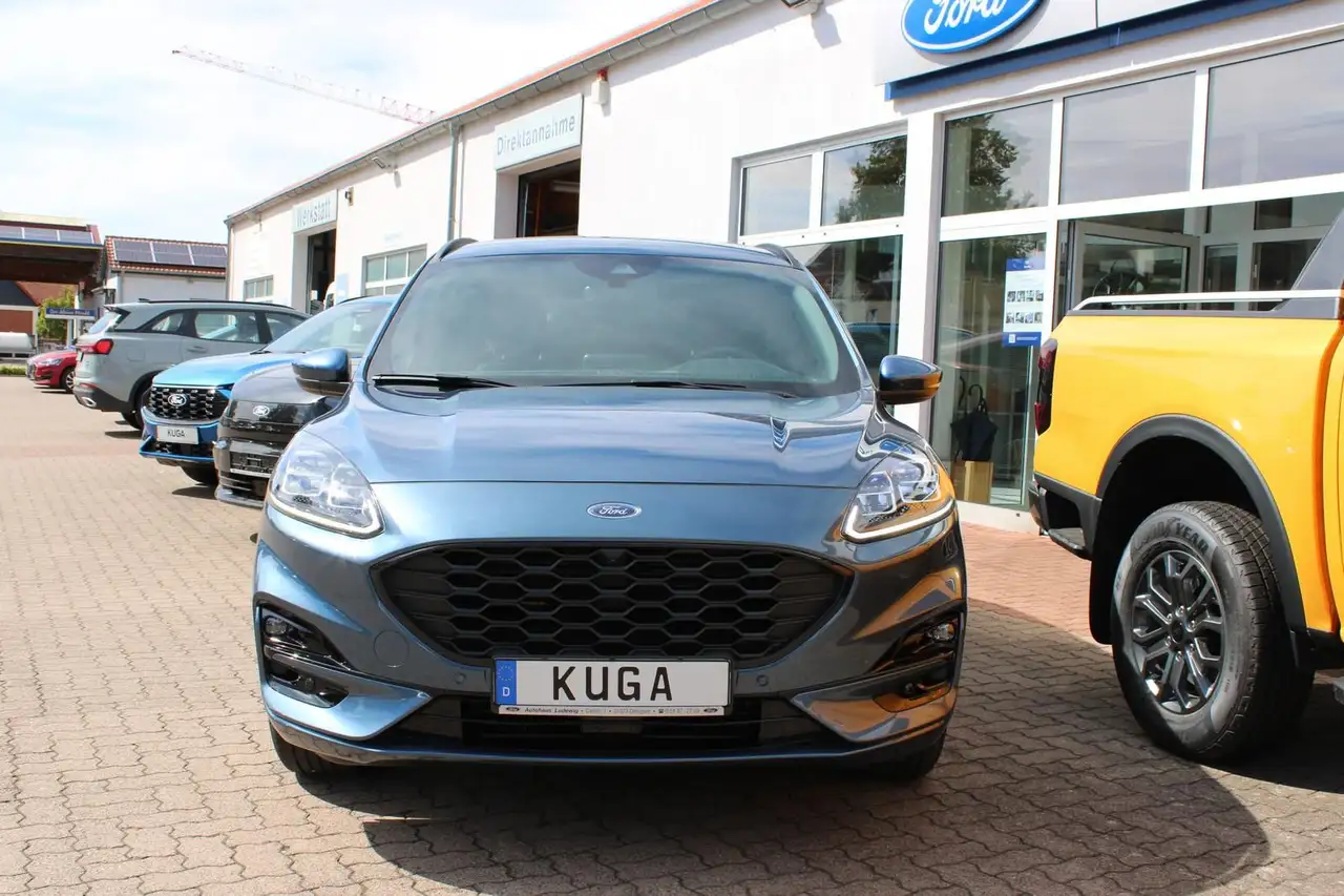 Ford Kuga ST-Line X 1.5 Winterpaket II Fahrerass. Pak — معرض صور السيارة 7