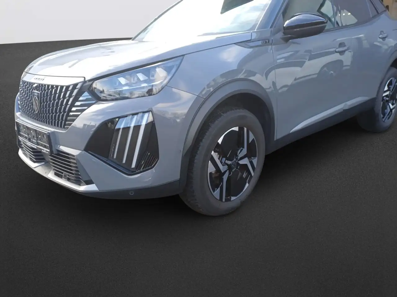 Peugeot 2008 Neuer 2008 GT PureTech 130 EAT8 — Vehicle gallery 11