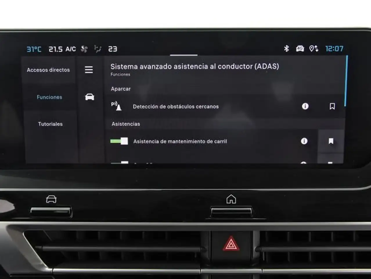 Citroen C4 X Hybrid 136 e-DCS6 Plus — Galerie du véhicule 28