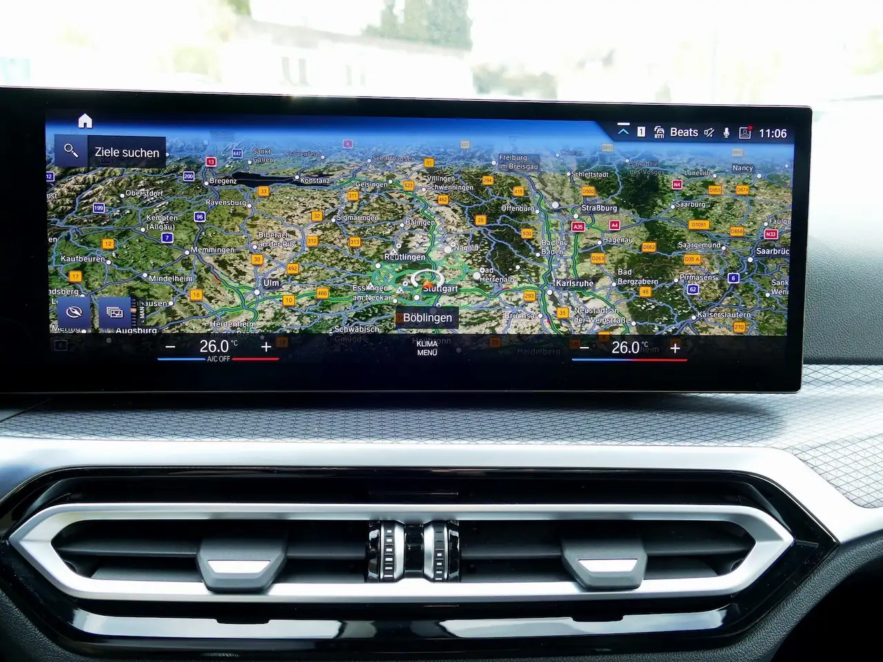 BMW 318 318i Touring M Sport LCI Pano HUD ACC AHK 360° — Vehicle gallery 13