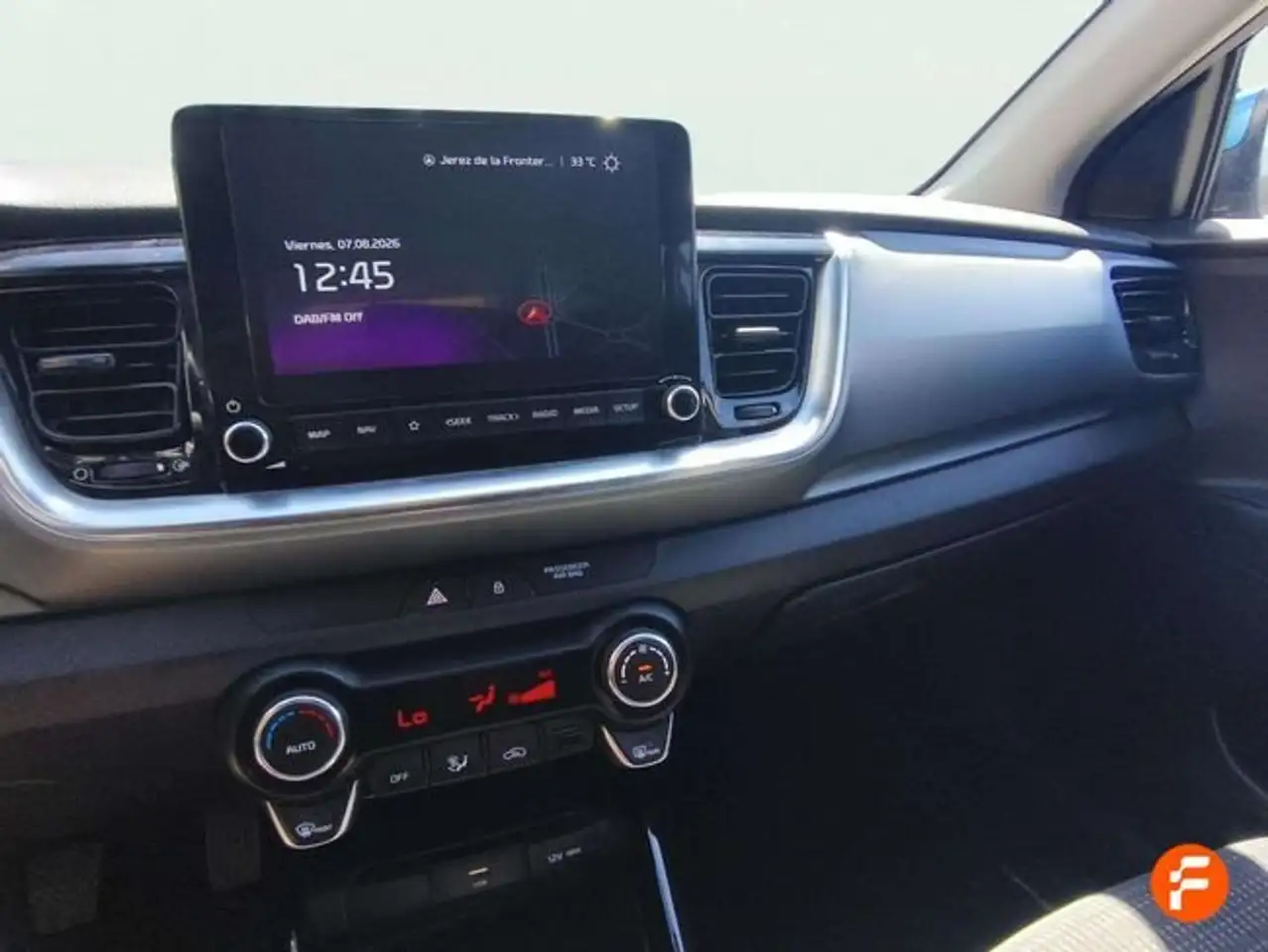 Kia Stonic 1.0 T-GDi 74kW (100CV) MHEV MT Drive — معرض صور السيارة 17