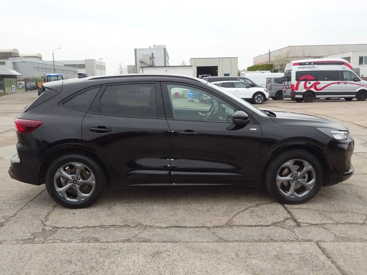 Ford Kuga 180PS Autm. FHEV ST-Line LED Navi Kamera — Vehicle gallery 9
