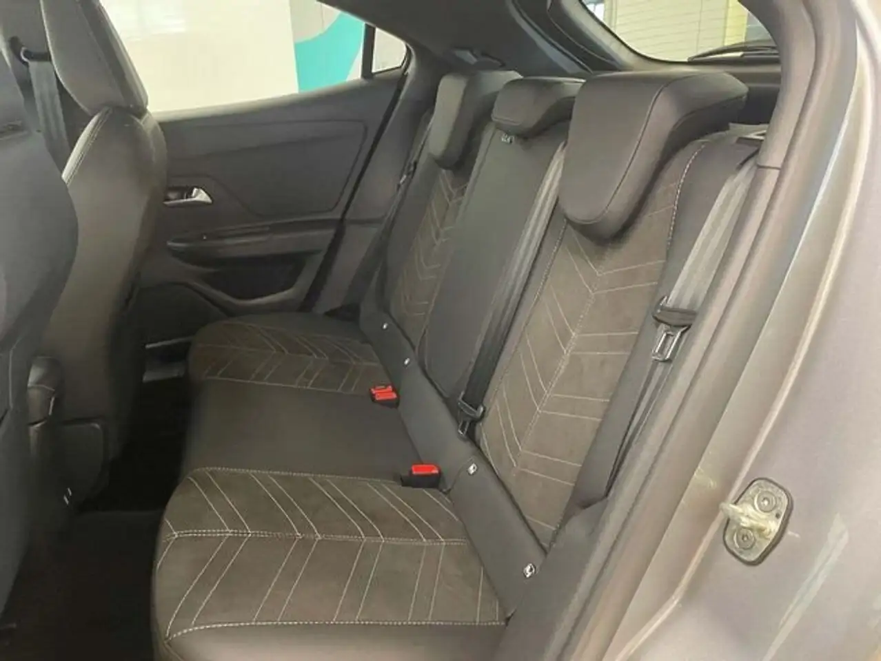 Opel Mokka 1.2 T 100kW 136 CV Ultimate — Vehicle gallery 22