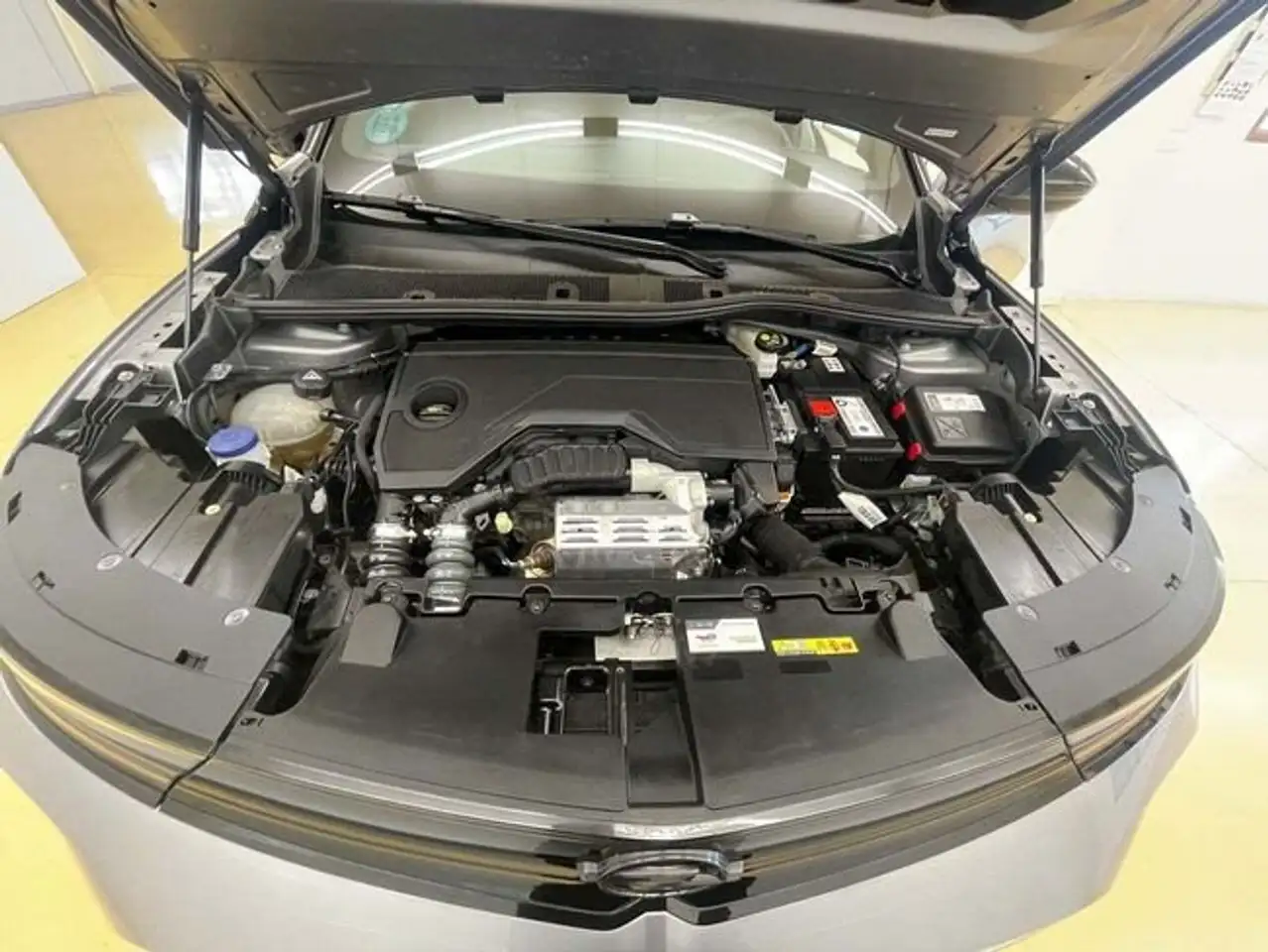 Opel Mokka 1.2 T 100kW 136 CV Ultimate — Vehicle gallery 14