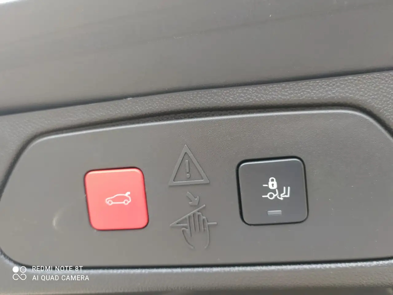 Opel Grandland X 1.2 GS-Line *Kamera*Sitzheizung* — معرض صور السيارة 9