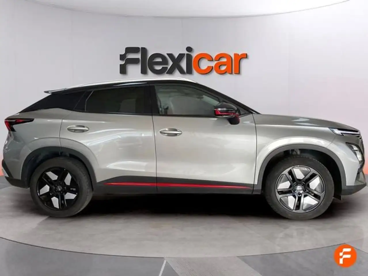 Omoda 5 1.6 T-GDI 136.5kW (185CV) DCT Premium — معرض صور السيارة 3