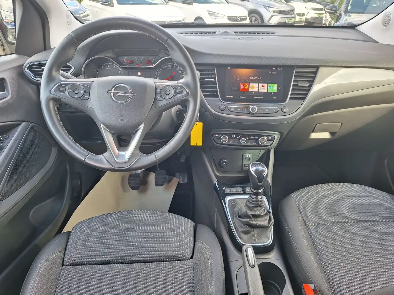 Opel Crossland 1.2 Turbo Elegance Paket inkl. Inspektionspaket — Galería del vehículo 5