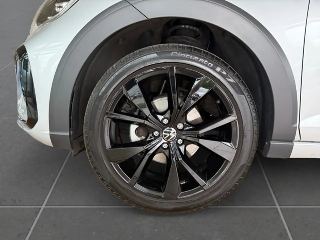 Volkswagen Taigo 1.5TSI DSG R-Line+NAVI+KAMERA+SHZ+AHK+ — Galerie du véhicule 10