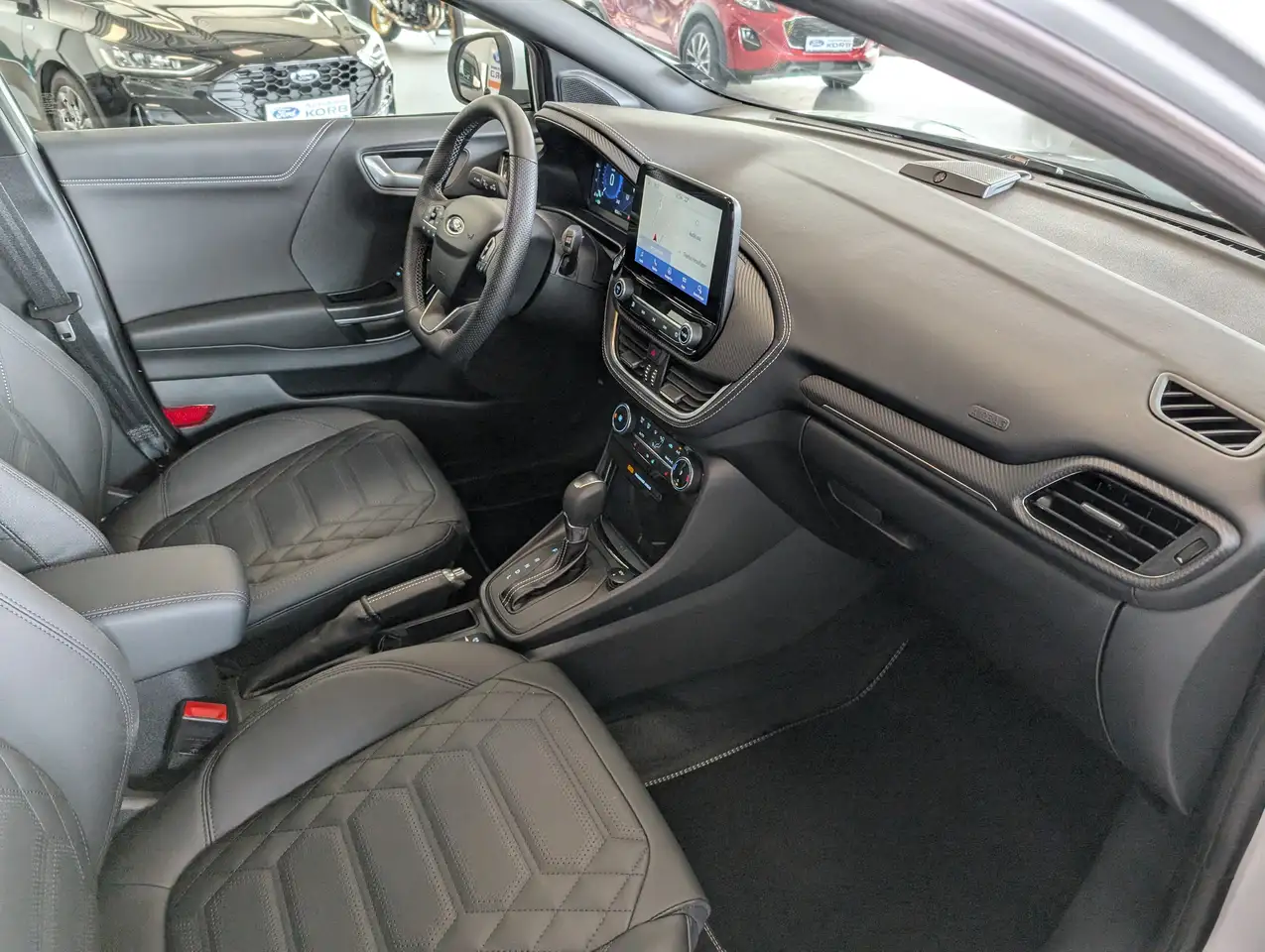 Ford Puma 1.0 EcoBoost Hybrid Aut. ST-LINE VIGNALE — معرض صور السيارة 9