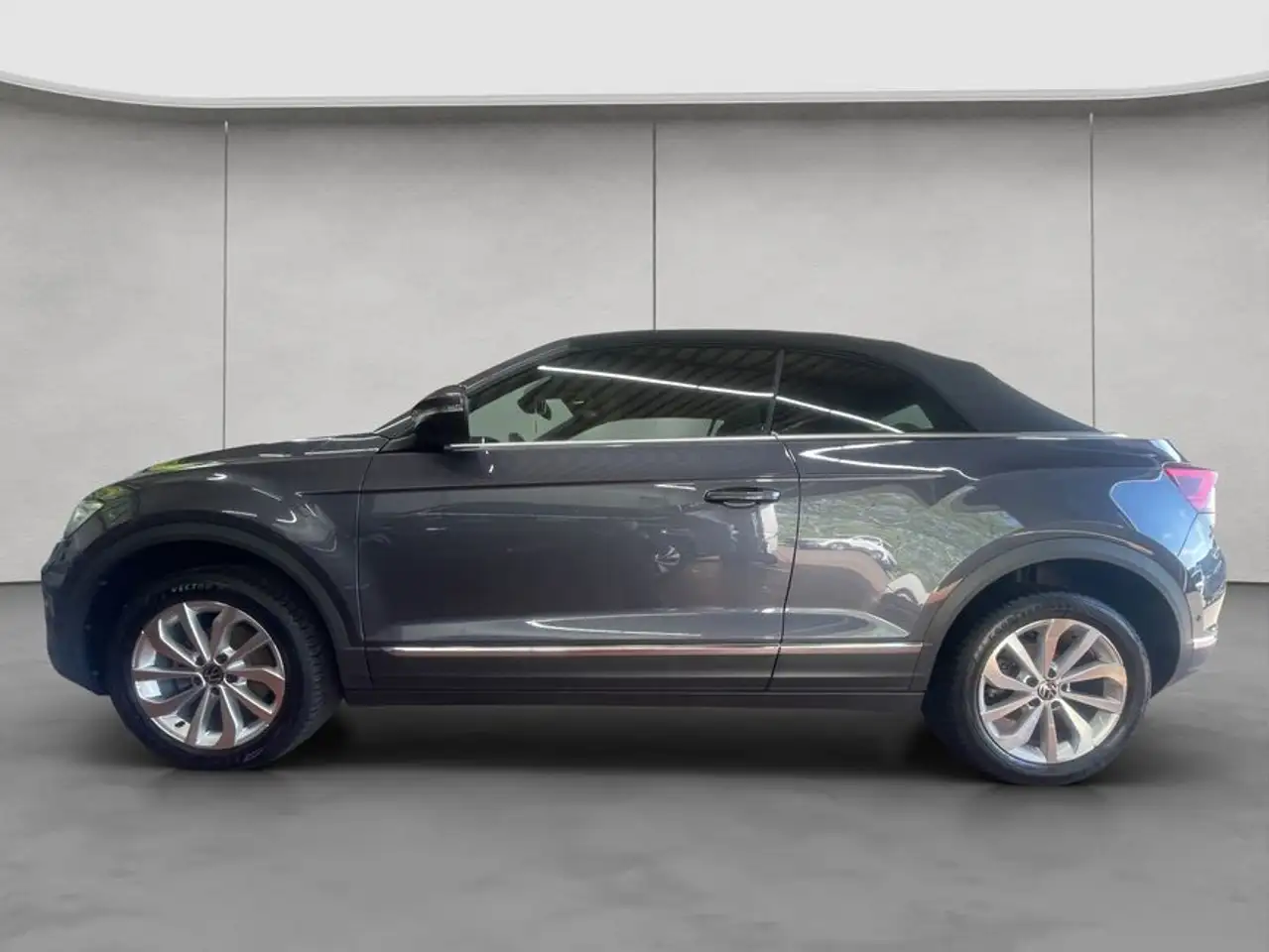 Volkswagen T-Roc Cabriolet 1.5 TSI Style ACC/LED/Navi — Galerie du véhicule 2