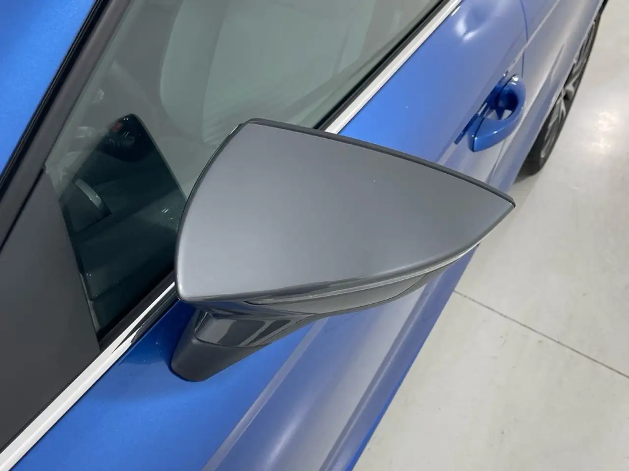 SEAT Ibiza 1.0 TSI S&S Special Edition DSG 115 — معرض صور السيارة 13
