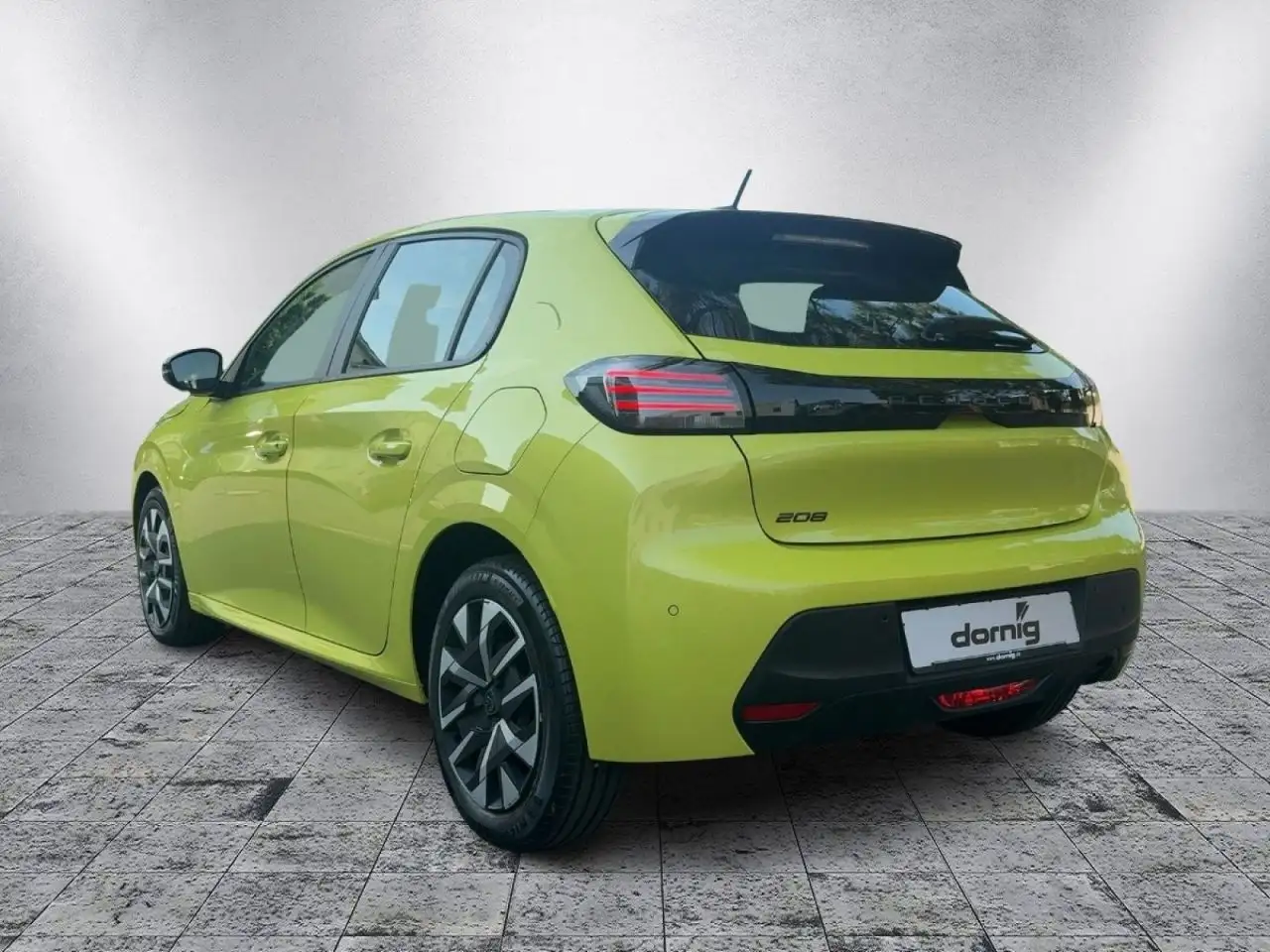 Peugeot 208 Active PureTech 75 — معرض صور السيارة 4