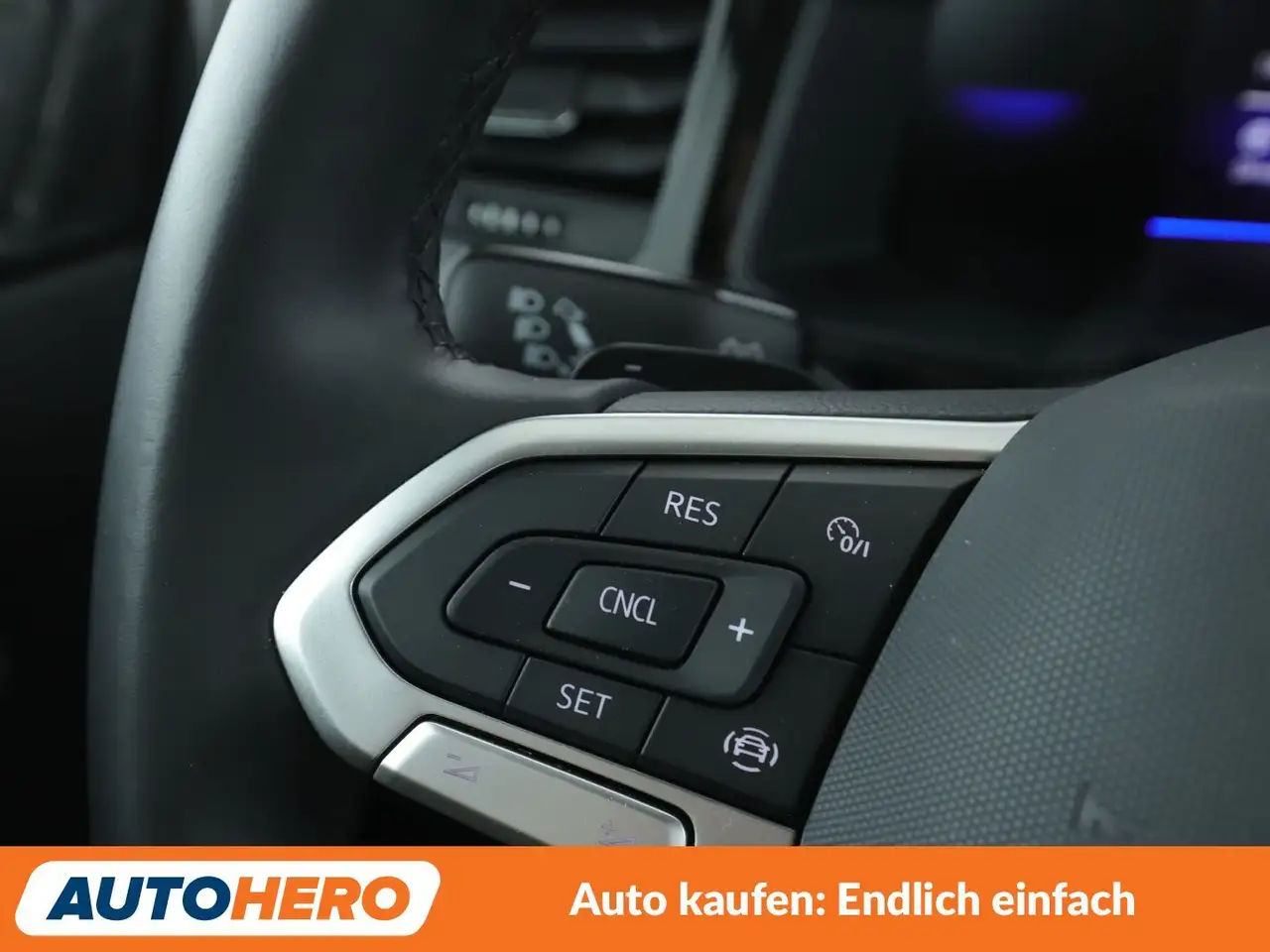 Volkswagen Taigo 1.5 TSI ACT Life*LED*CAM*PDC* — Galería del vehículo 27