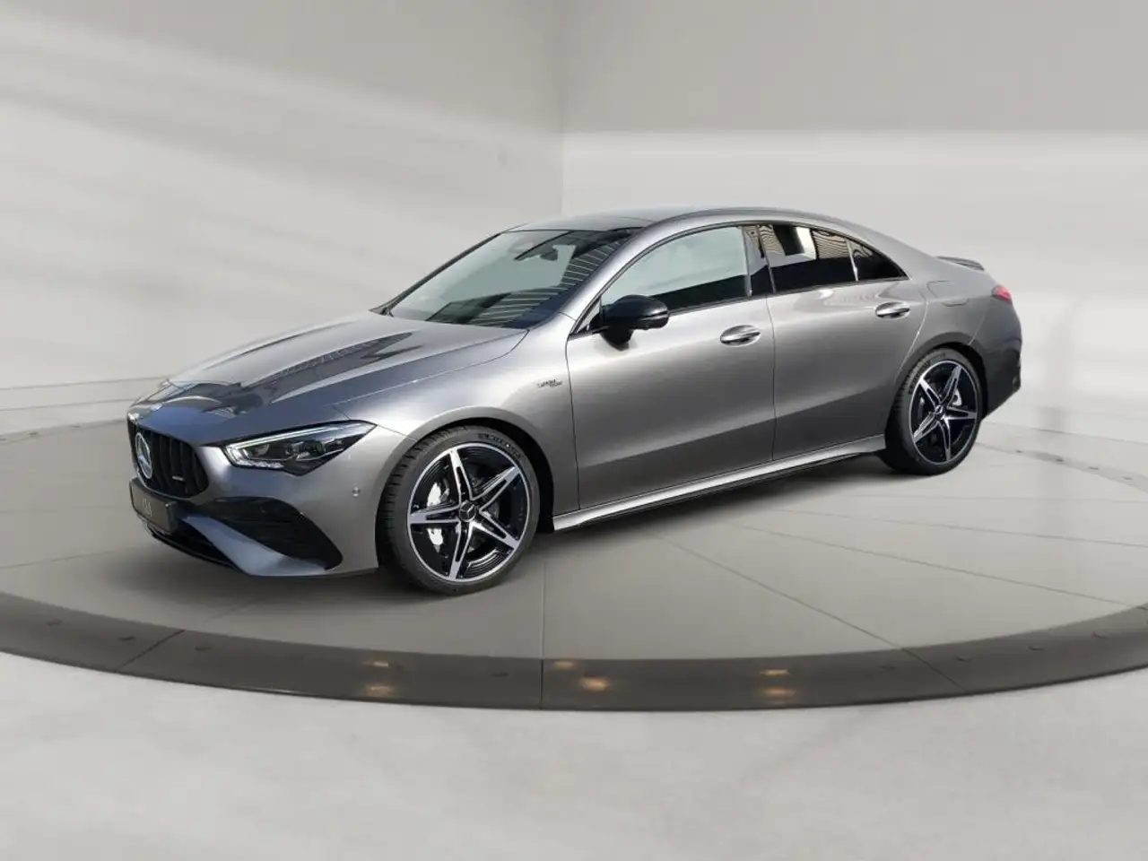 Mercedes-Benz CLA 35 AMG AMG CLA 35 4M Coupe +19Z+Night+Panorama — معرض صور السيارة 2