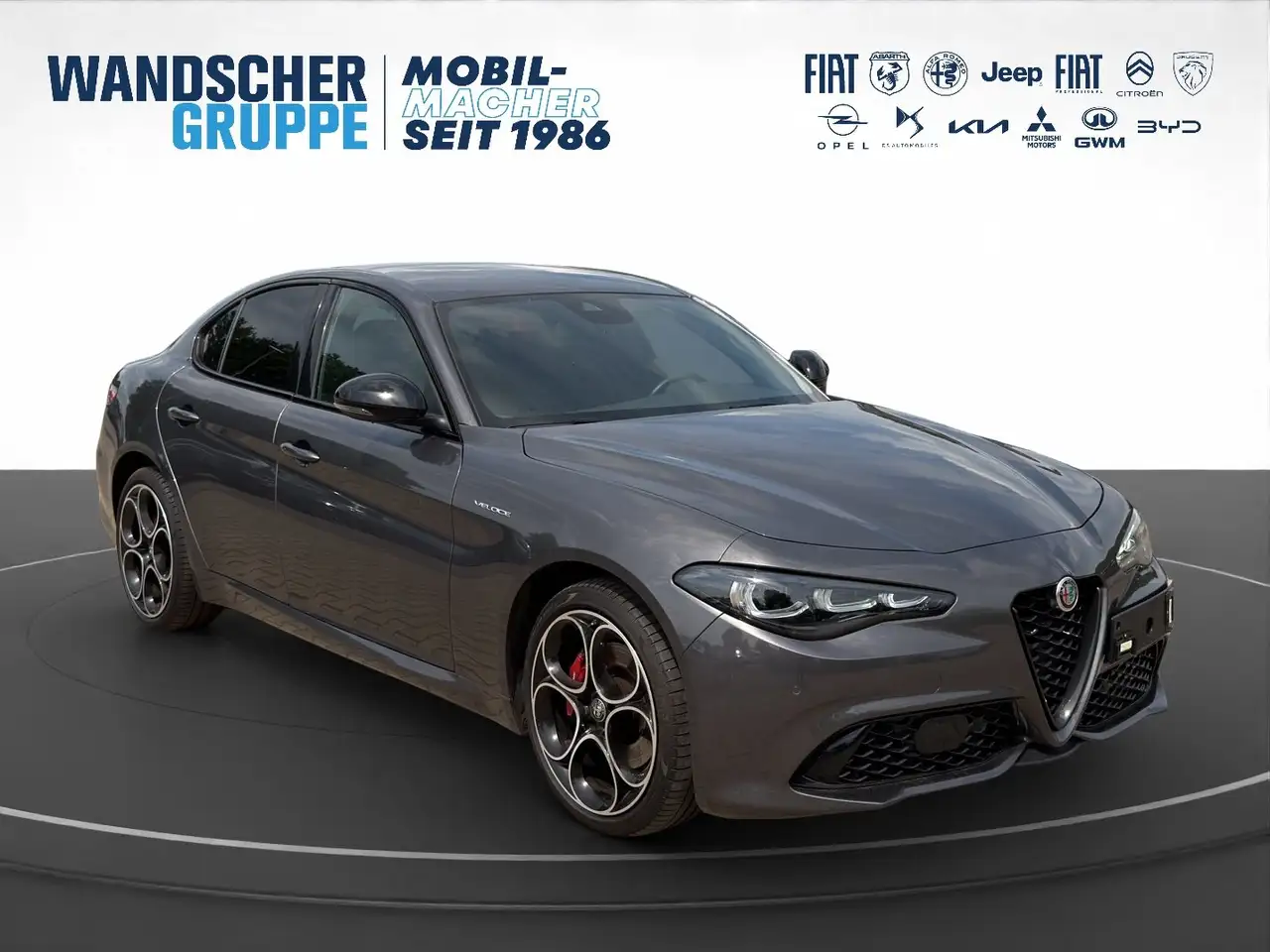 Alfa Romeo Giulia Veloce Q4 2.0 Turbo 16V Kam.+KeyLess+SHZ — Vehicle gallery 8