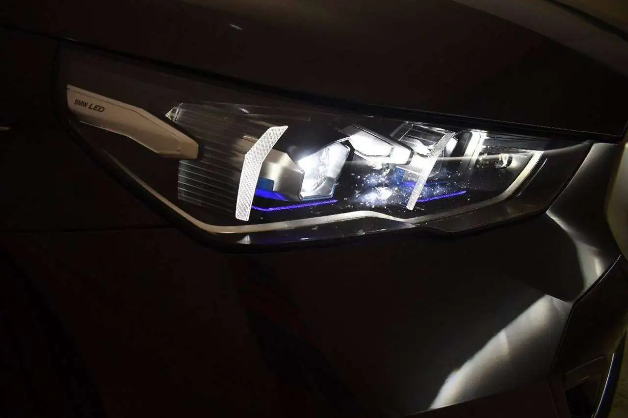 BMW i5 i5 eDrive40 — Vehicle gallery 13
