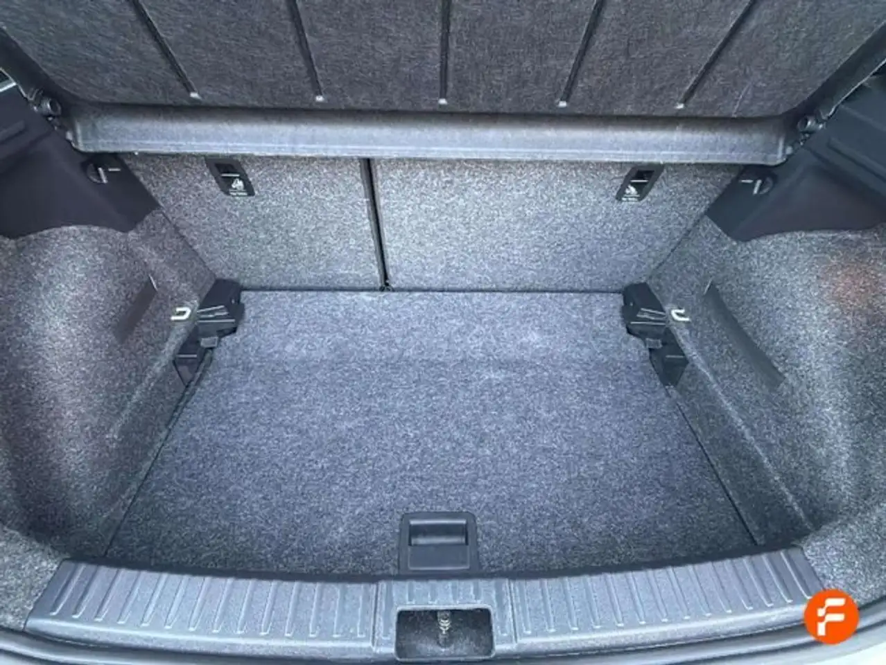 SEAT Ibiza 1.5 TSI S&S FR Salta DSG 150 — Galería del vehículo 5