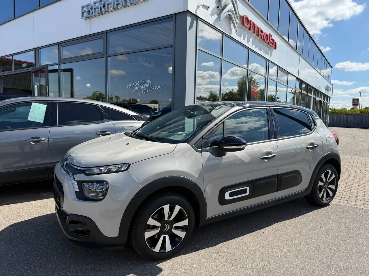 Citroen C3 Pure Tech 110 Max — معرض صور السيارة 5