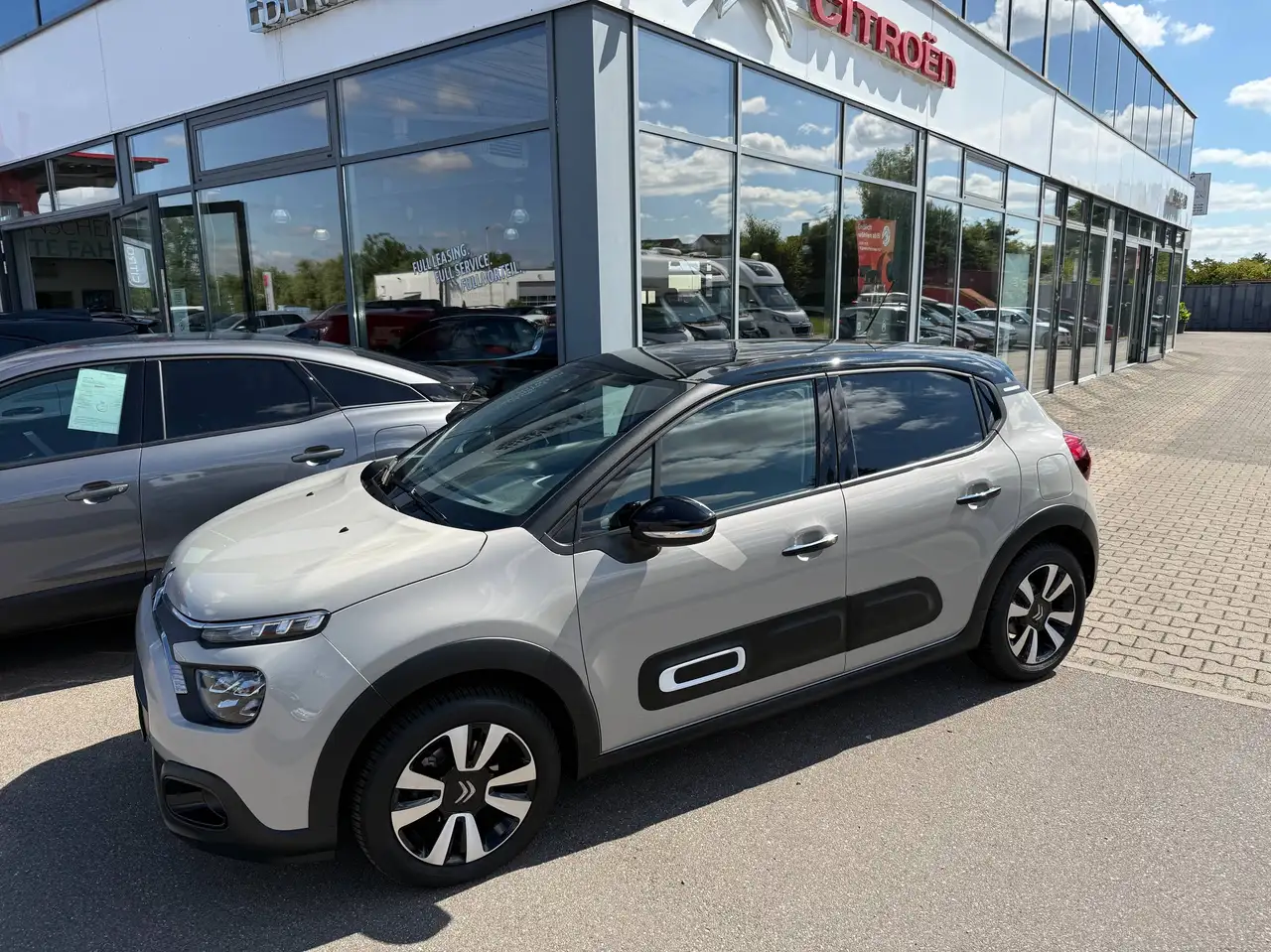 Citroen C3 Pure Tech 110 Max — معرض صور السيارة 4