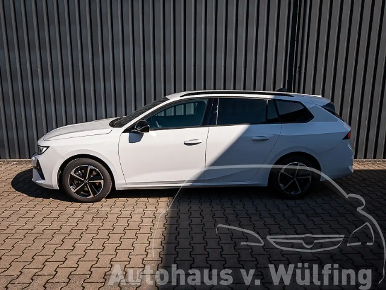 Opel Astra L Sports Tourer GS +KEYLESS+ACC+KAMERA+PDC+ — معرض صور السيارة 3