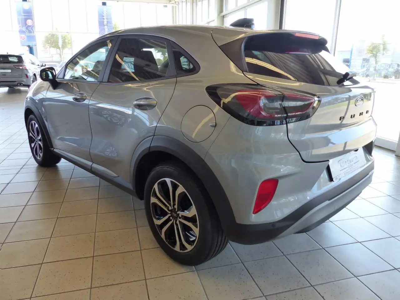 Ford Puma 1.0 EcoBoost mHEV Titanium Navi,LED — Galerie du véhicule 5