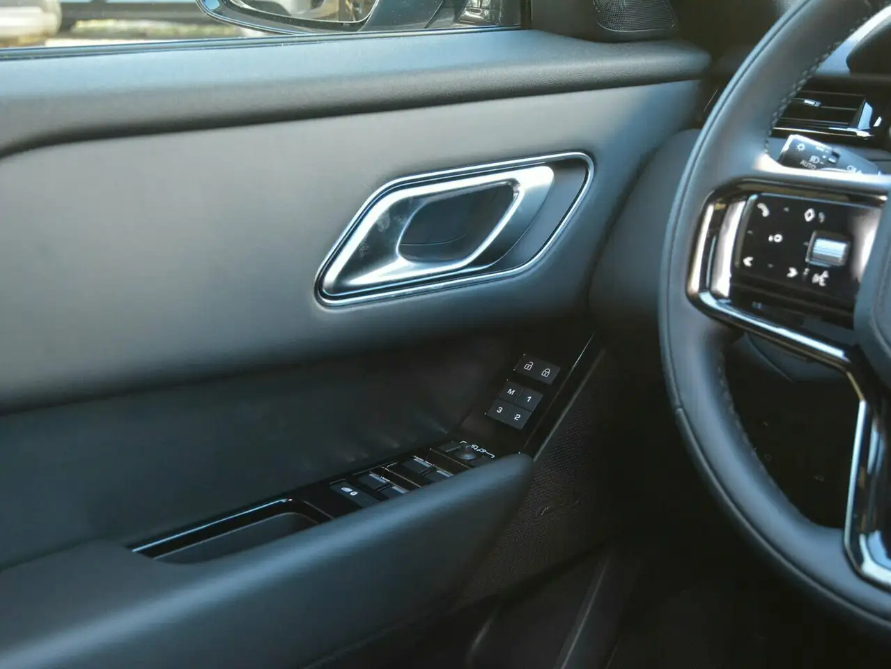 Land Rover Range Rover Velar P400E Dynamic HSE*GAR2029*PANO*HUD — Galerie du véhicule 14