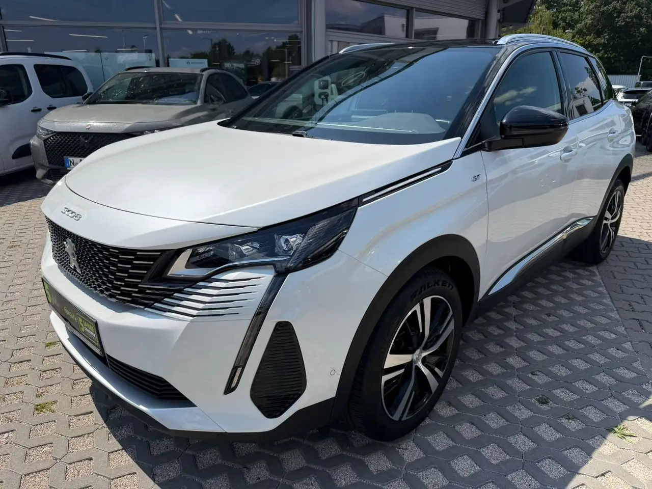Peugeot 3008 1.2 PureTech 130 GT ACC+LED+Navi+SHZ+Kam. — Vehicle gallery 2
