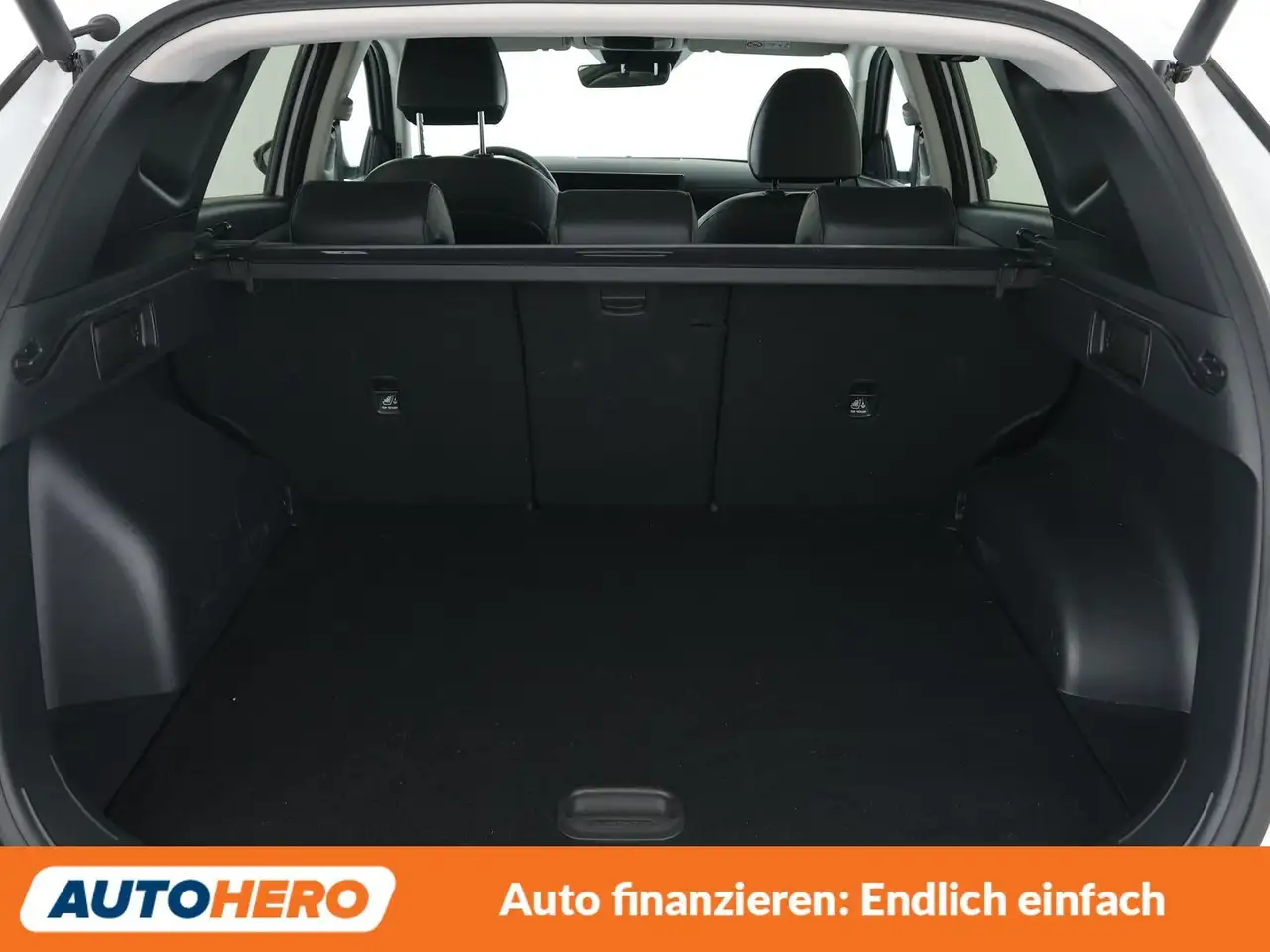 Hyundai TUCSON 1.6 T-GDI Trend Aut.*NAVI*LED*ACC*CAM*PDC*SHZ* — Vehicle gallery 18