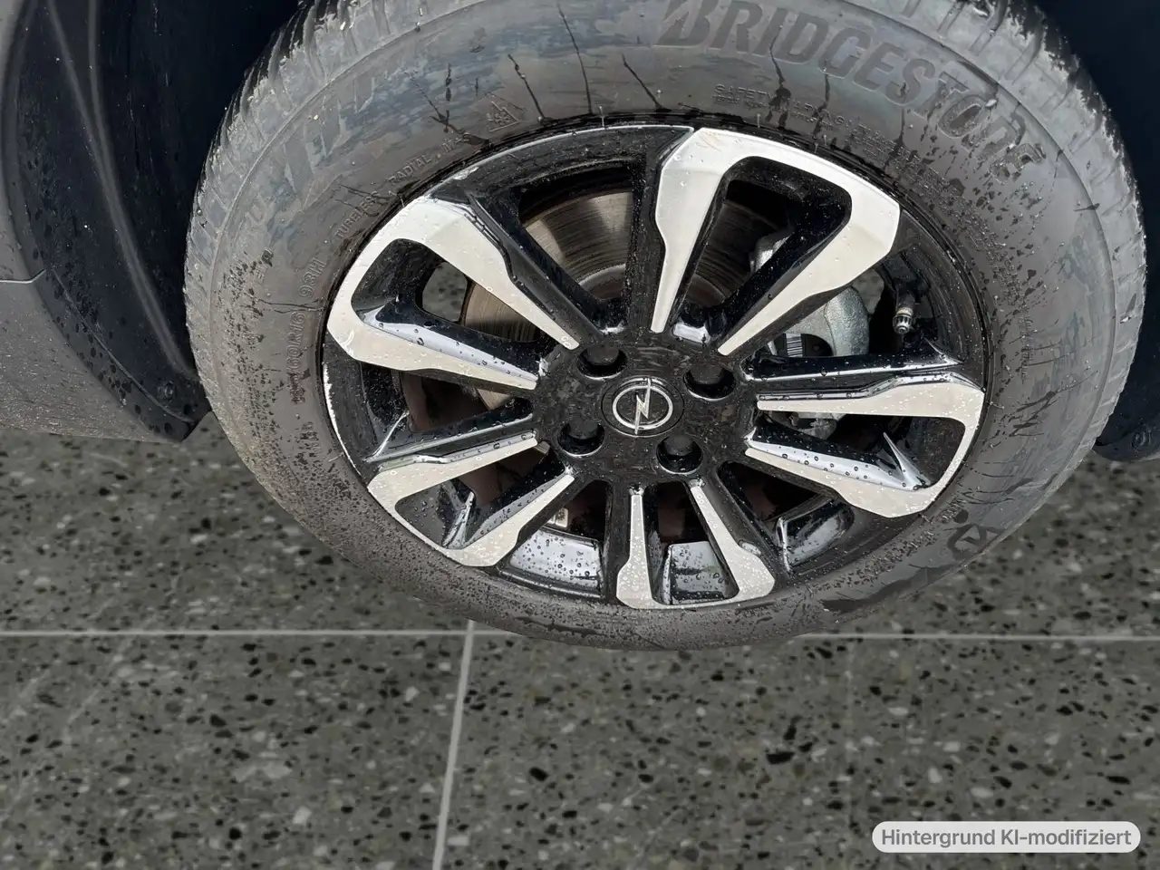 Opel Crossland Elegance 1.2 T-Direct Injection 110PS MT Elegance — معرض صور السيارة 6