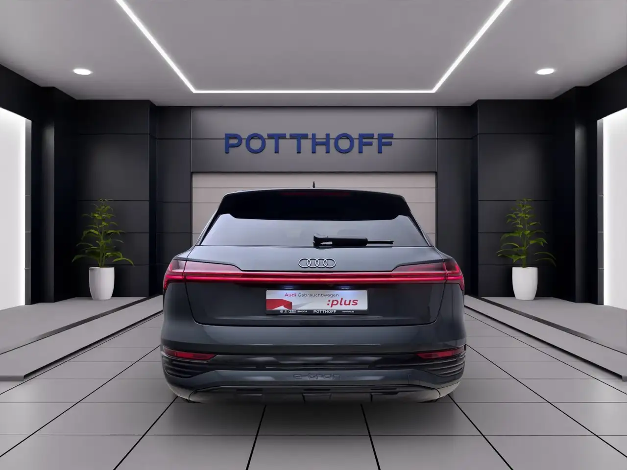 Audi Q8 e-tron 55 Q ADVANCED PANO MATRIX NAVI B&O — Vehicle gallery 4